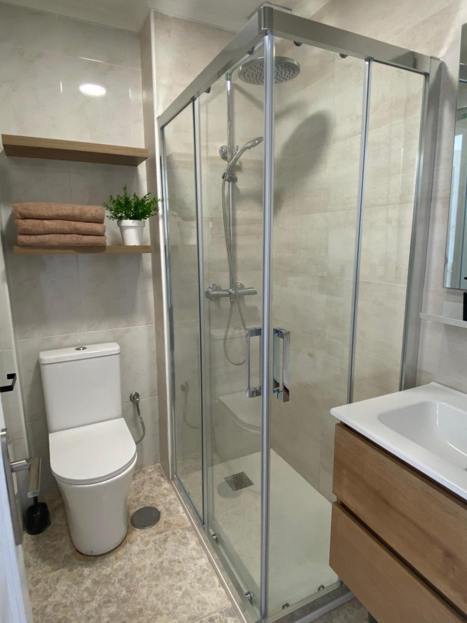Apartamento Nuevo Zona General Davila Cerca De Las Playas De Santander Bagian luar foto
